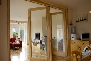 Tri fold internal glass doors